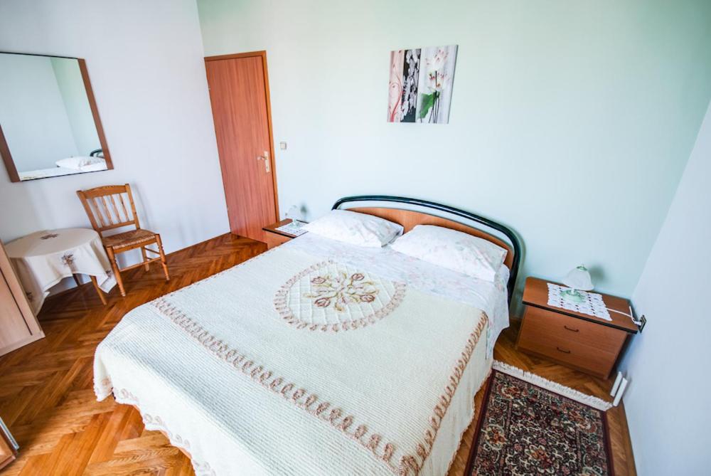 Haus Silvia Apartamento Rovinj Exterior foto