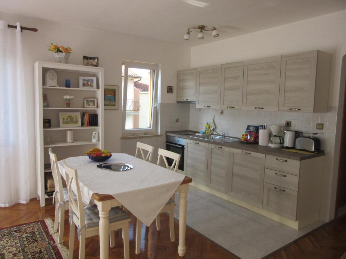 Haus Silvia Apartamento Rovinj Exterior foto