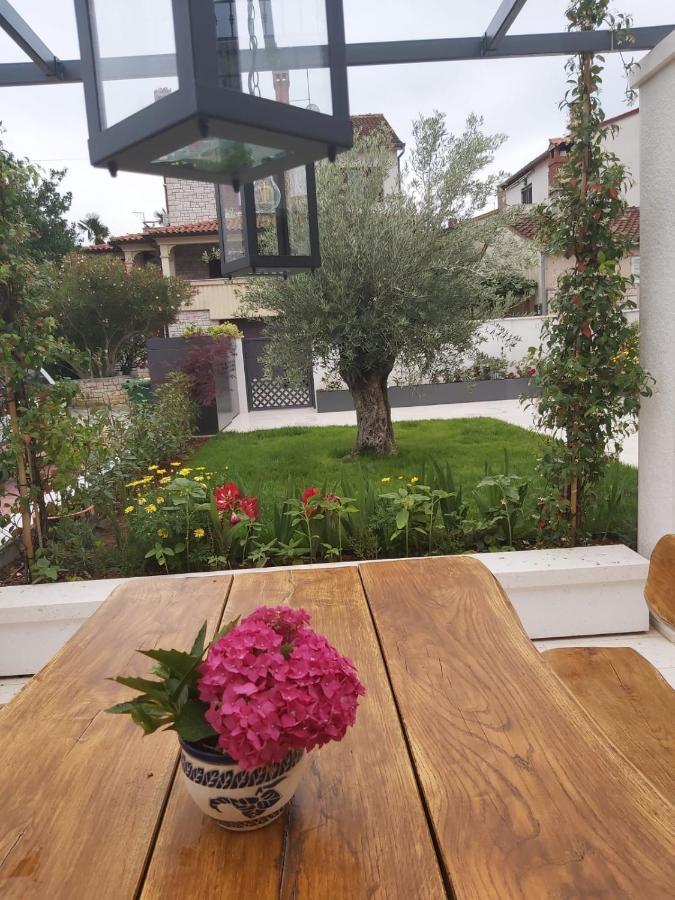 Haus Silvia Apartamento Rovinj Exterior foto