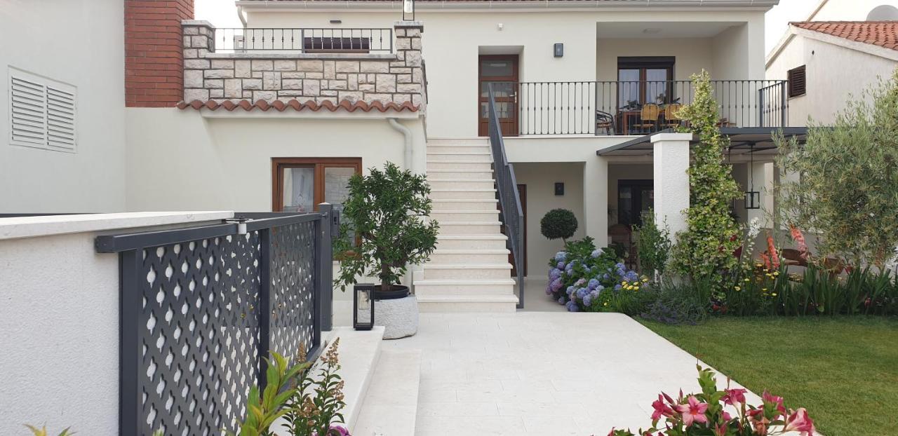 Haus Silvia Apartamento Rovinj Exterior foto