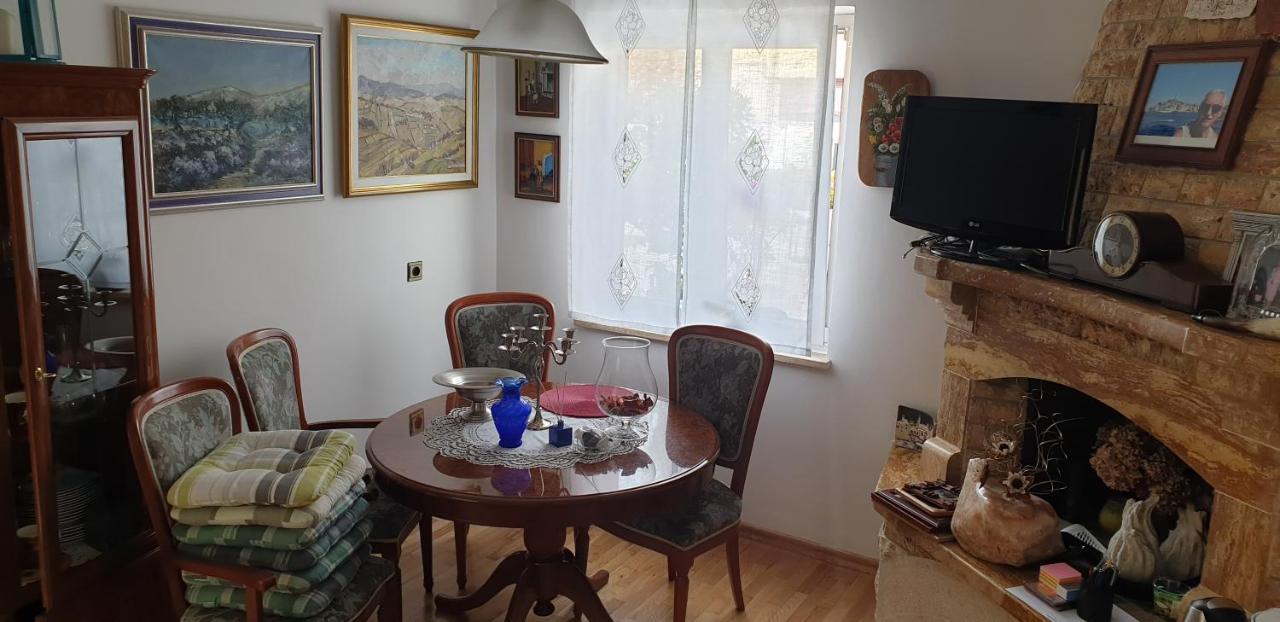 Haus Silvia Apartamento Rovinj Exterior foto