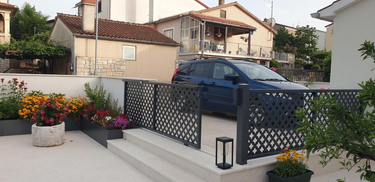 Haus Silvia Apartamento Rovinj Exterior foto